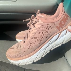 Hoka Clifton Pink